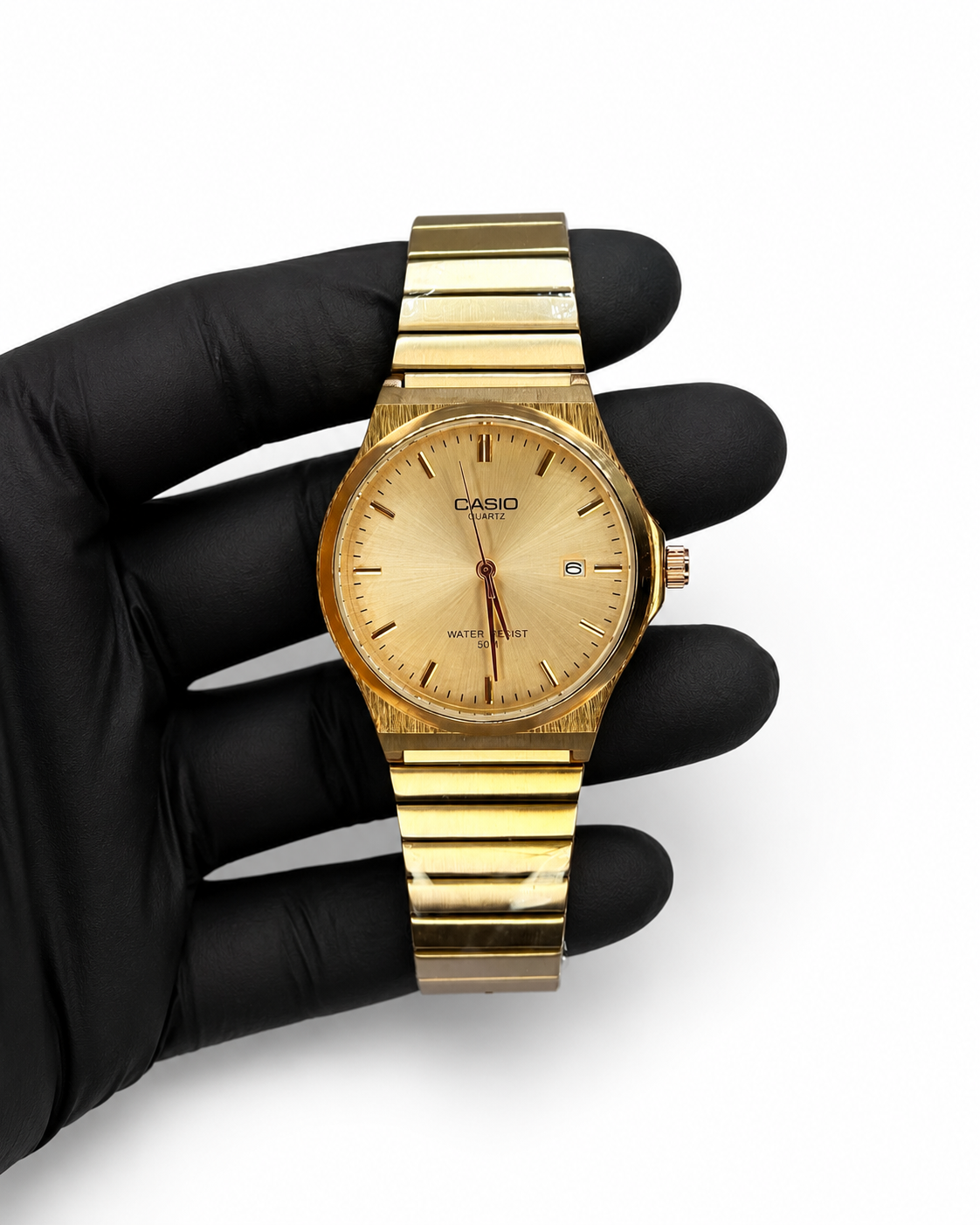 Relógio Casio Dourado Clássico com Mostrador Champagne